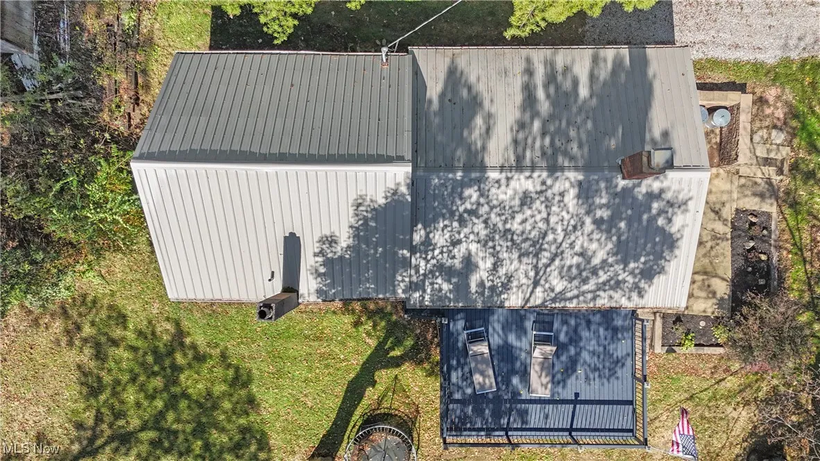 Aerial view of property and surrounding area