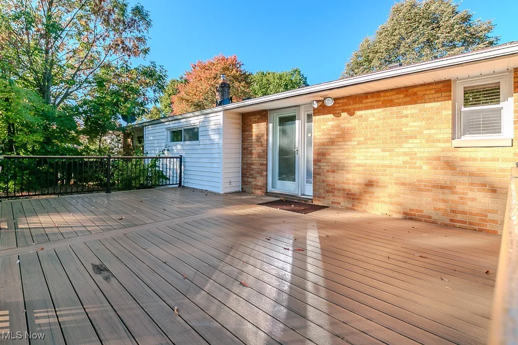 5831 Alberta Drive, Lyndhurst, Ohio 44124,MLS Now Listing ID