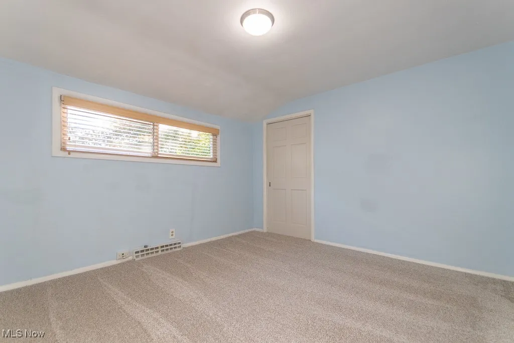 5831 Alberta Drive, Lyndhurst, Ohio 44124,MLS Now Listing ID