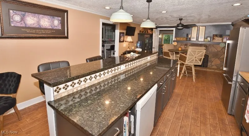 Kitchen appliances will remain with the home.