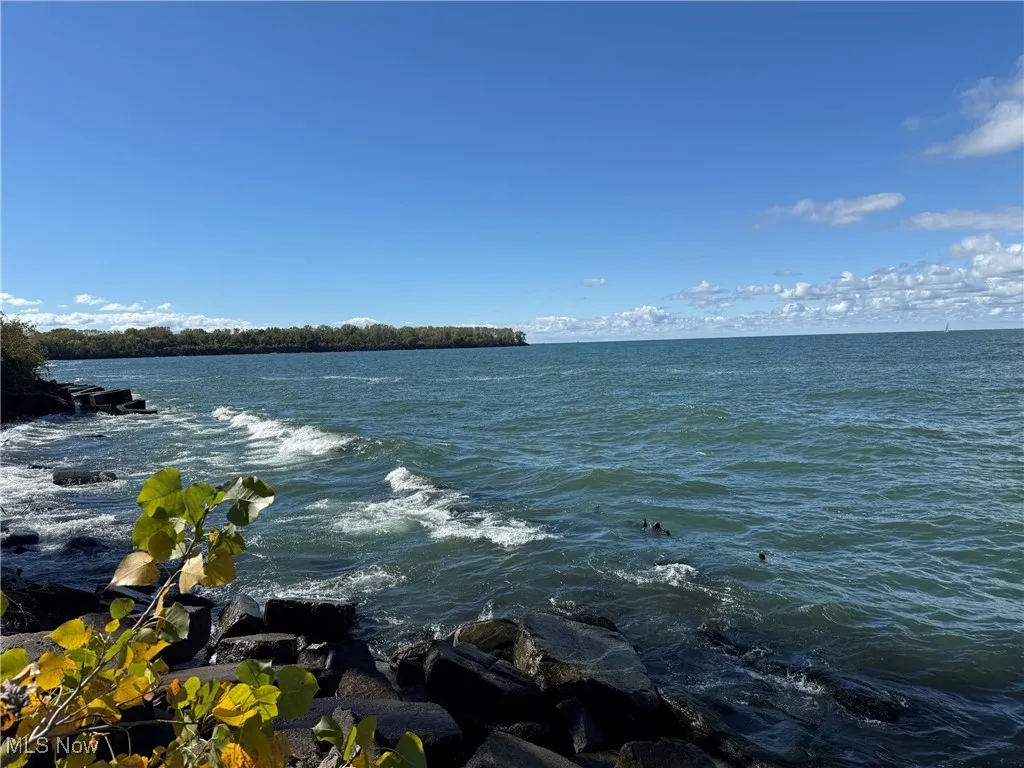 10211 Lake Shore Boulevard, Bratenahl, Ohio 44108,MLS Now Listing ID