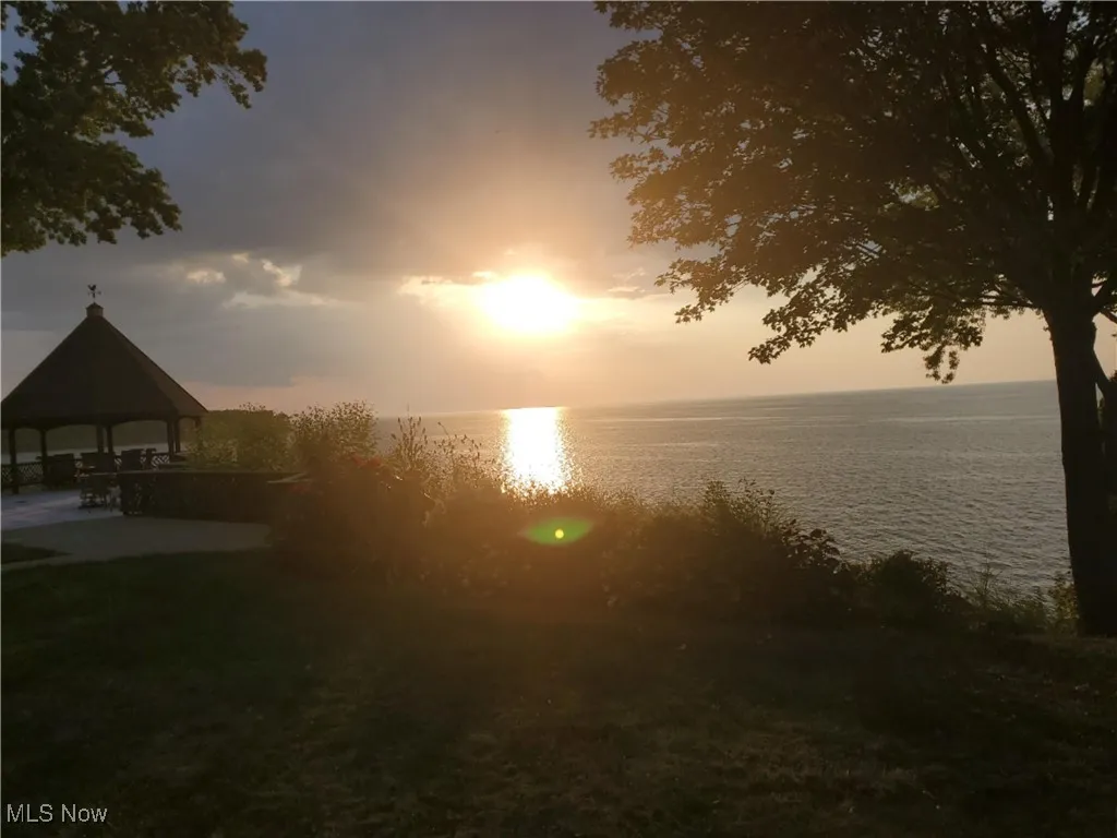 10211 Lake Shore Boulevard, Bratenahl, Ohio 44108,MLS Now Listing ID