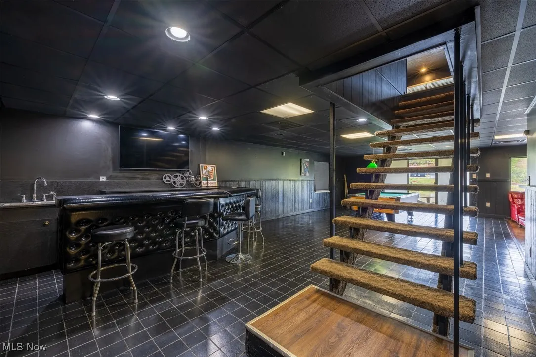 Bar in basement/lower level