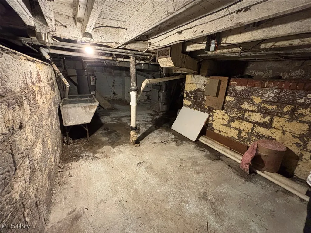 3296 E 116th Street, Cleveland, Ohio 44120,MLS Now Listing ID