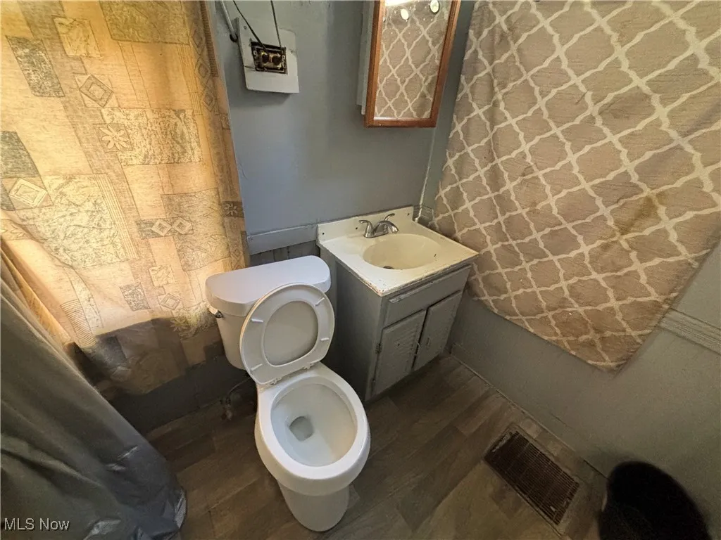 3296 E 116th Street, Cleveland, Ohio 44120,MLS Now Listing ID