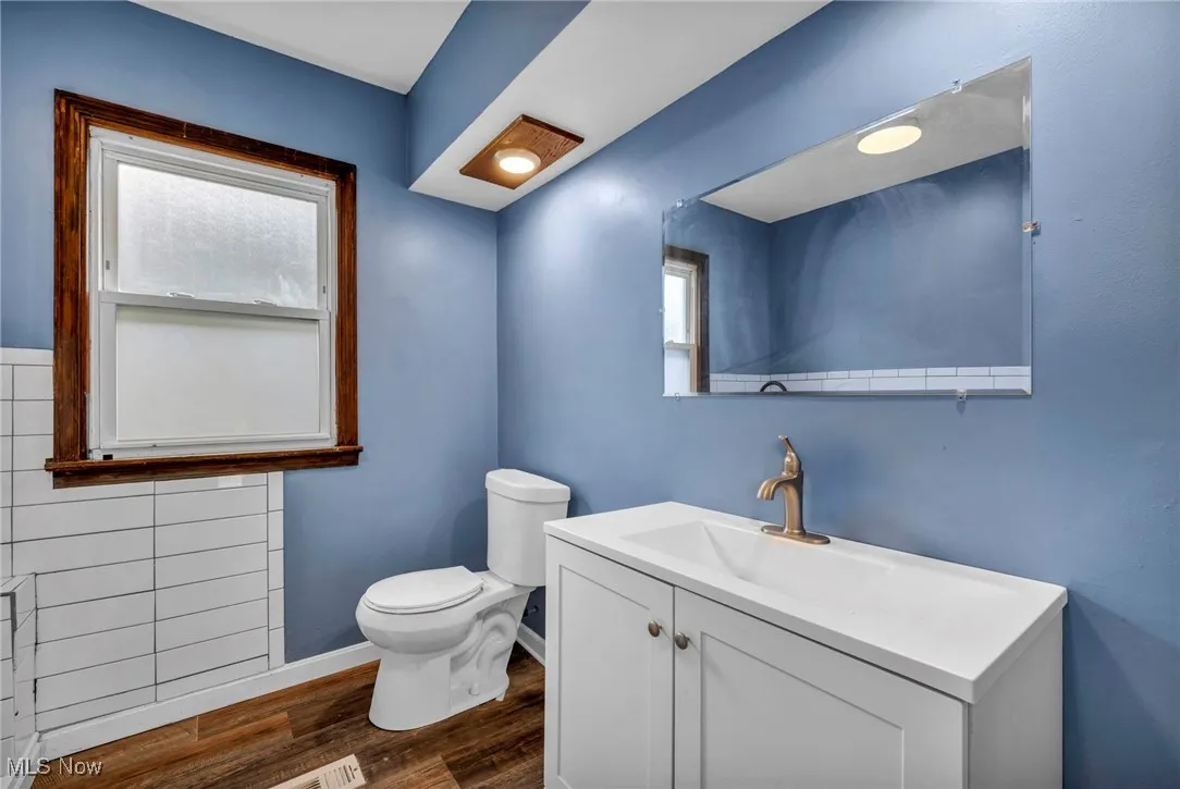 1374 W 114th Street, Cleveland, Ohio 44102,MLS Now Listing ID