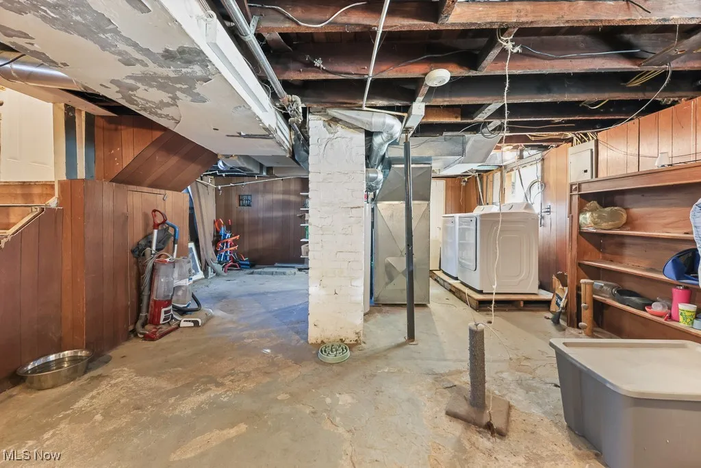 1313 Deforest Road, Warren, Ohio 44484,MLS Now Listing ID