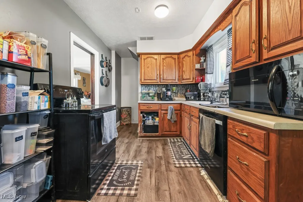 1313 Deforest Road, Warren, Ohio 44484,MLS Now Listing ID