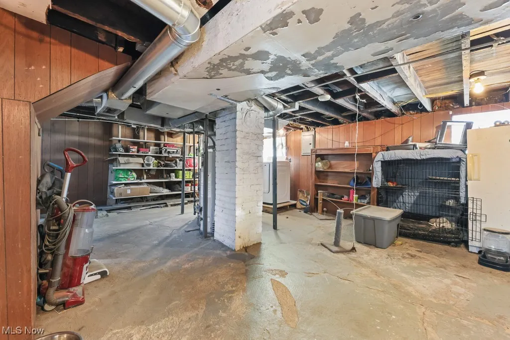 1313 Deforest Road, Warren, Ohio 44484,MLS Now Listing ID