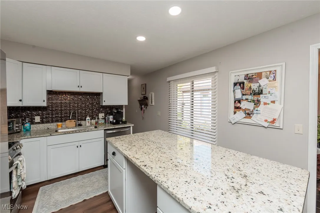 5179 Park Drive, Medina, Ohio 44256,MLS Now Listing ID