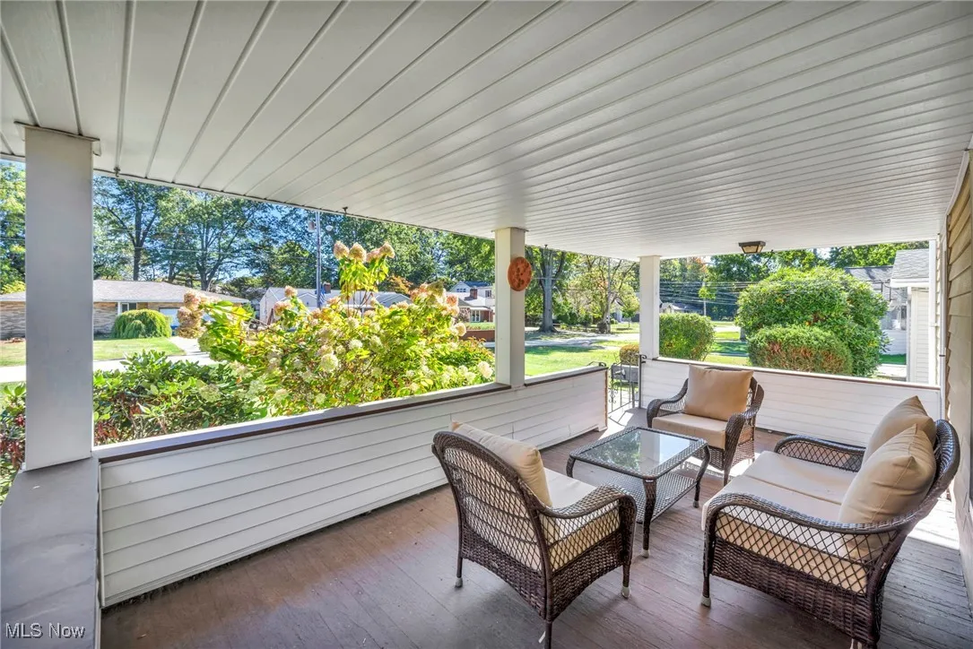 View of patio featuring outdoor lounge area