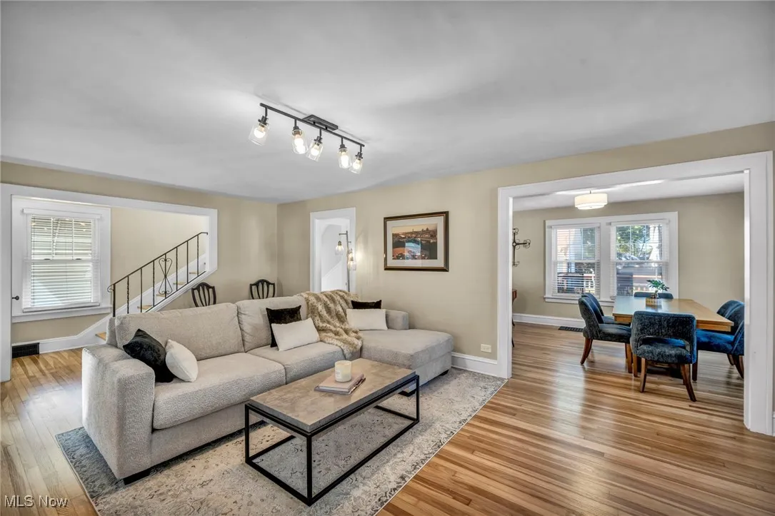 Living room leading into dinning area
