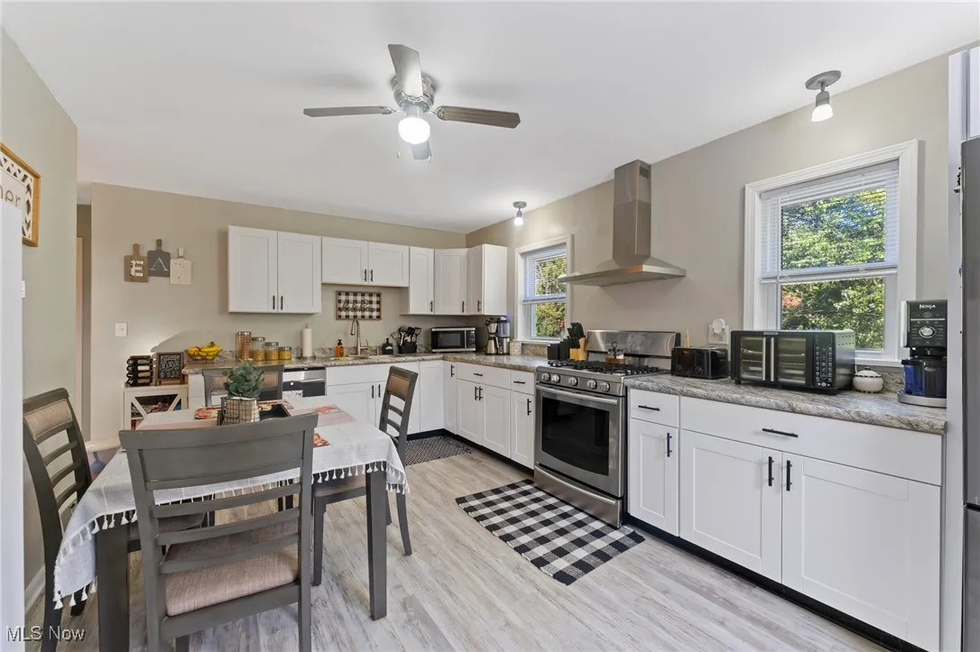 3317 Beechwood Drive, Hubbard, Ohio 44425,MLS Now Listing ID