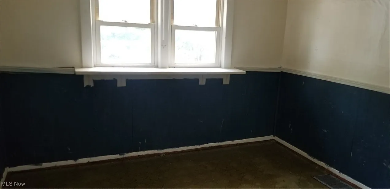 400 N Madison Avenue, Salem, Ohio 44460,MLS Now Listing ID