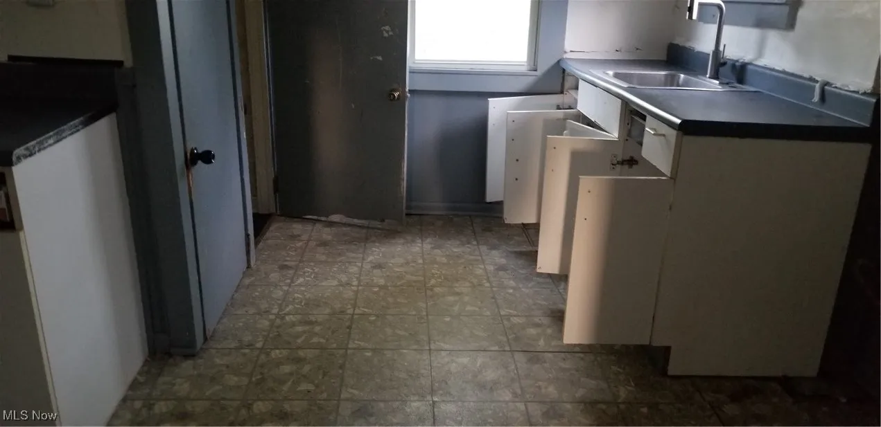 400 N Madison Avenue, Salem, Ohio 44460,MLS Now Listing ID