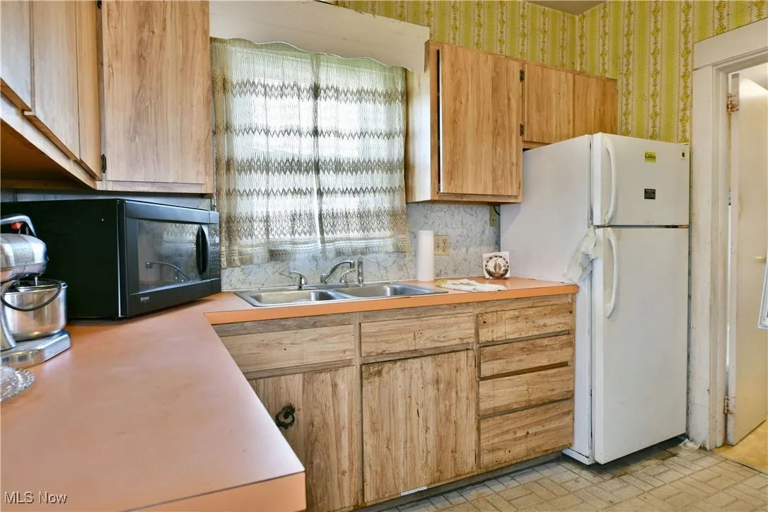 227 Maplewood Avenue, Struthers, Ohio 44471,MLS Now Listing ID