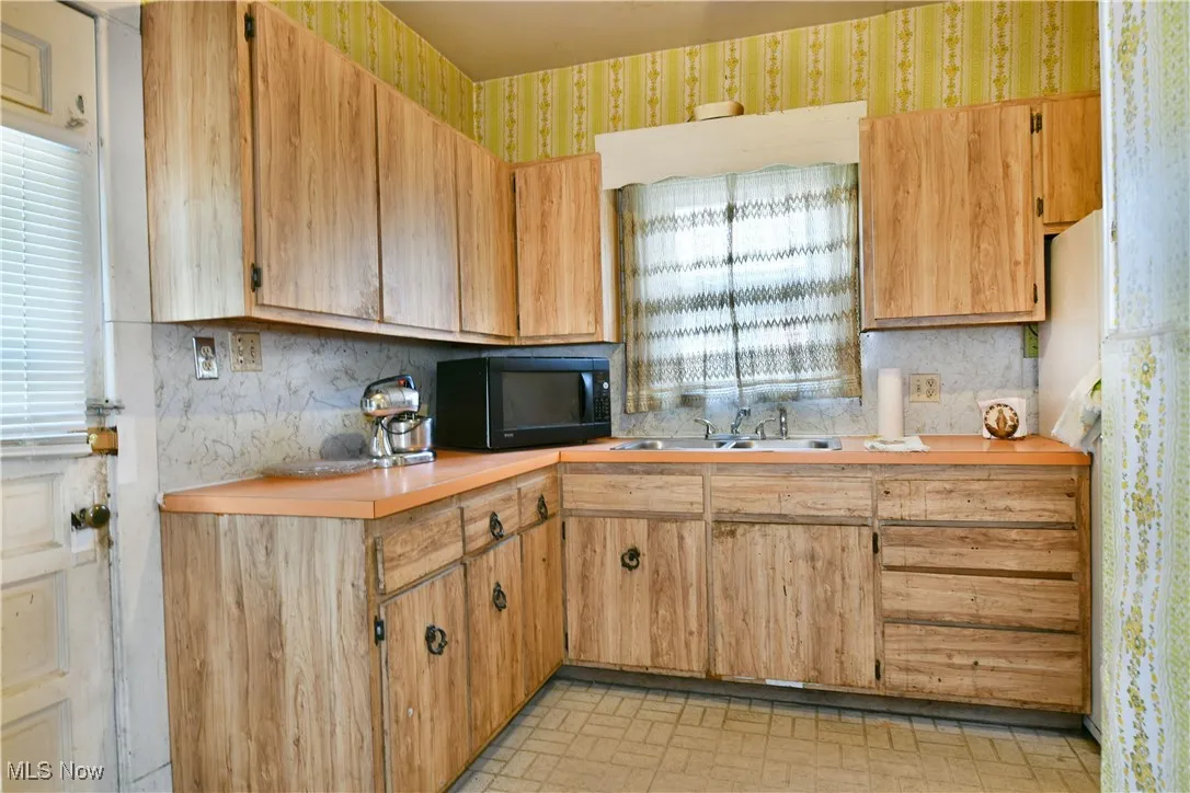 227 Maplewood Avenue, Struthers, Ohio 44471,MLS Now Listing ID