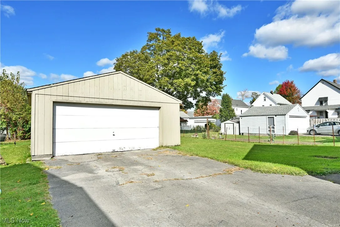 227 Maplewood Avenue, Struthers, Ohio 44471,MLS Now Listing ID