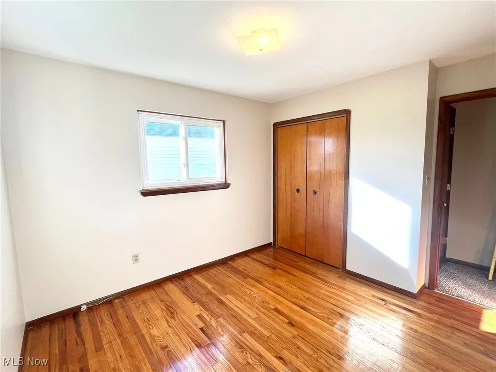 BR 2 w/double closet
