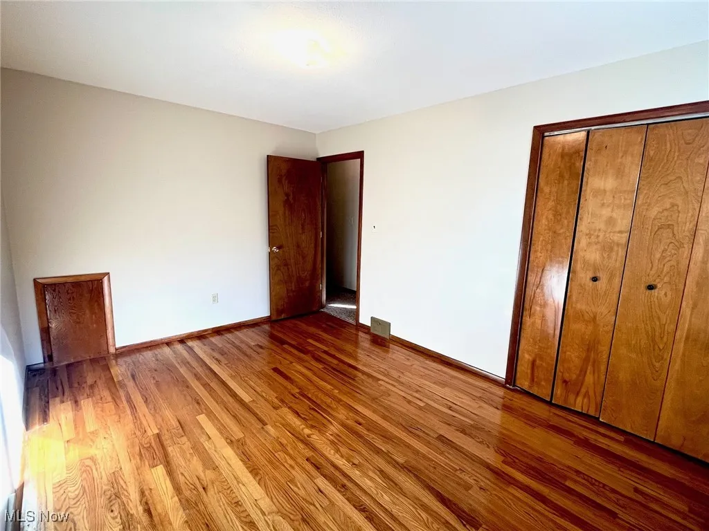 BR 1 w/double closet