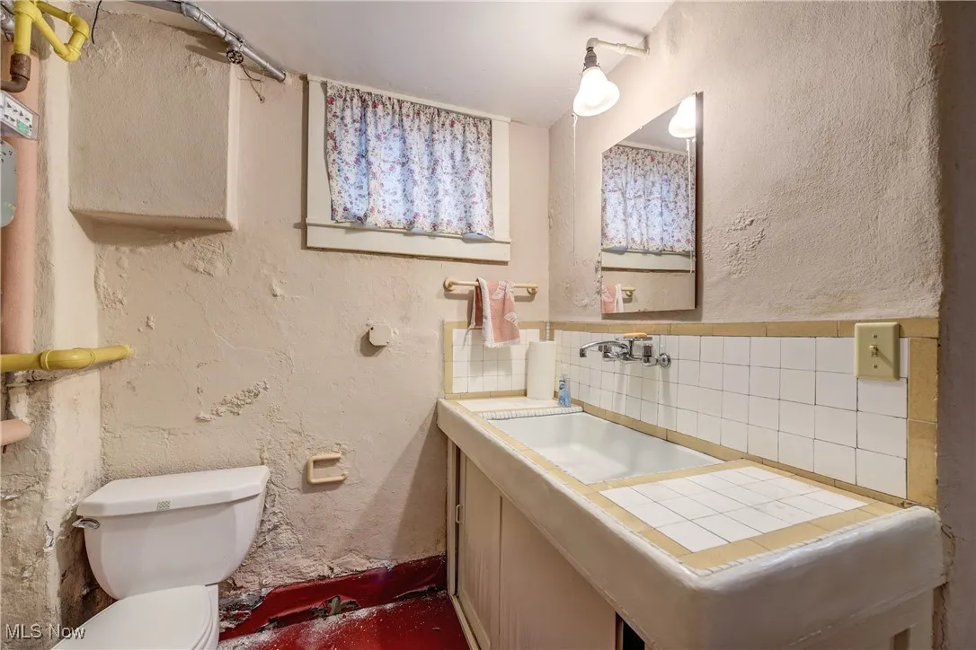 2165 Arthur Avenue, Lakewood, Ohio 44107,MLS Now Listing ID