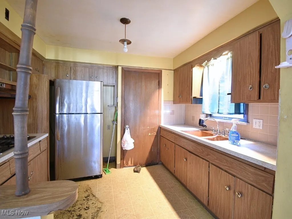 20800 Morris Avenue, Euclid, Ohio 44123,MLS Now Listing ID