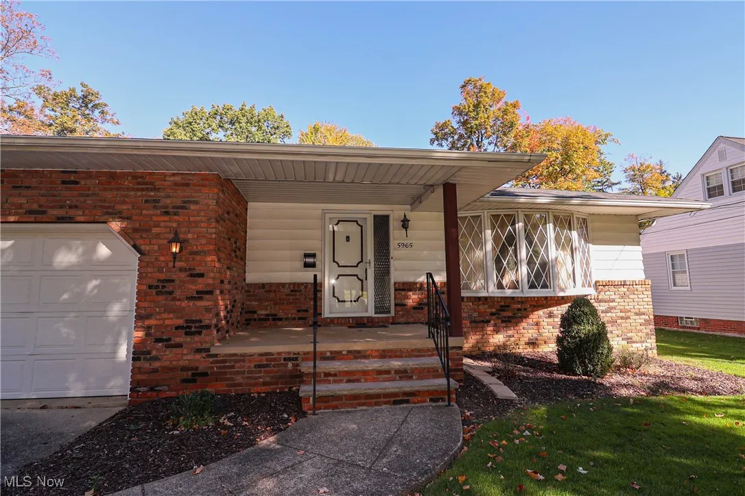 5965 Ridgebury Boulevard, Highland Heights, Ohio 44124,MLS Now Listing ID