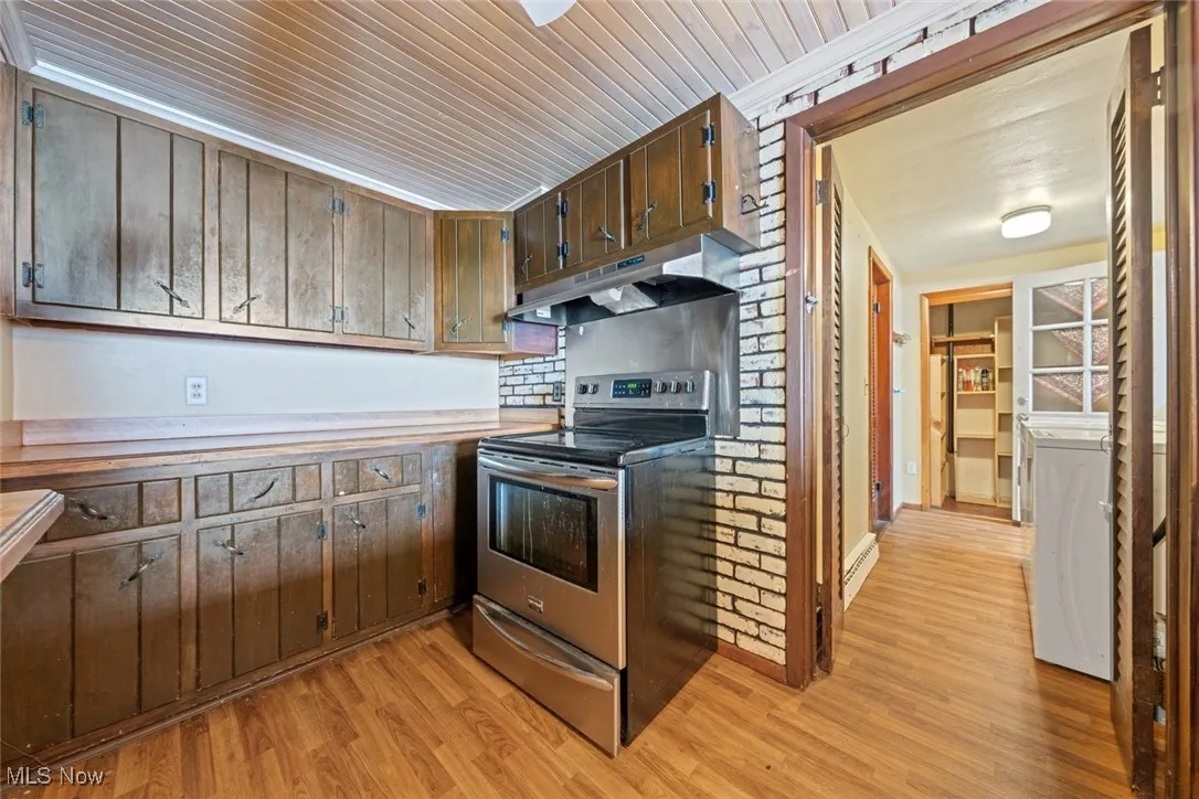 487 Irving Park Boulevard, Sheffield Lake, Ohio 44054,MLS Now Listing ID