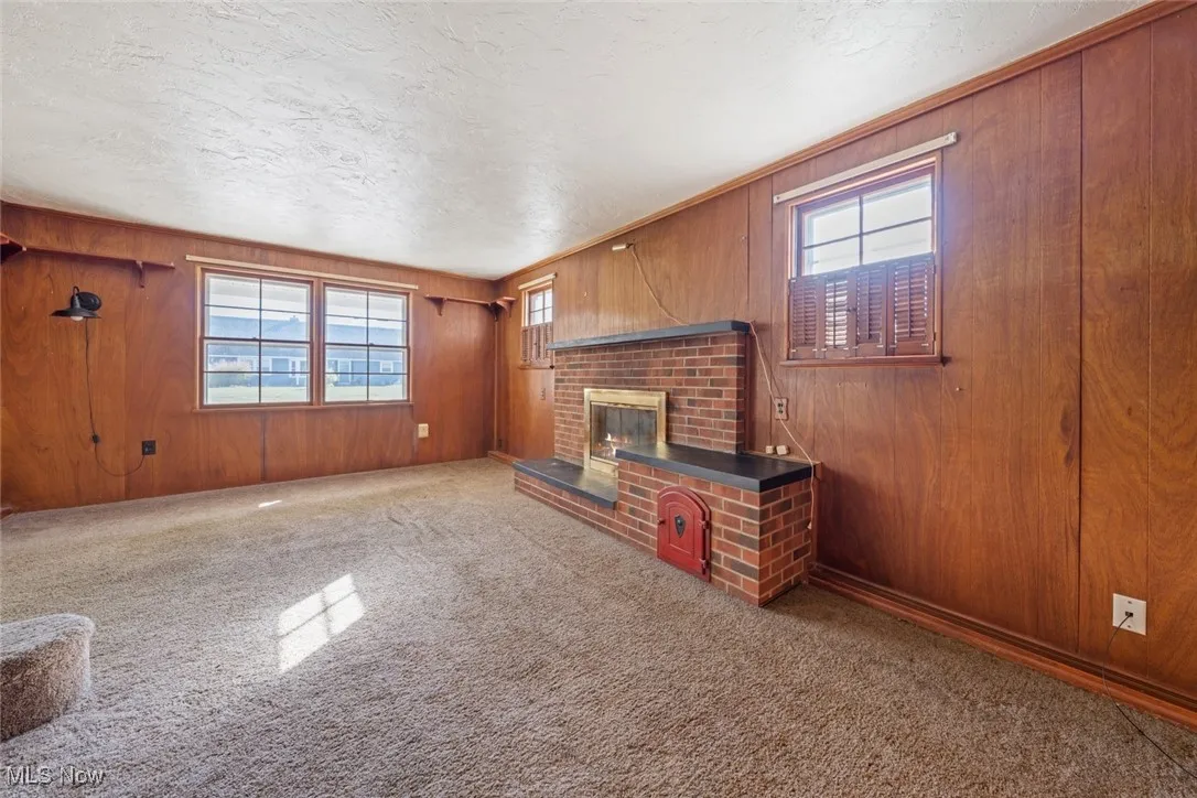 487 Irving Park Boulevard, Sheffield Lake, Ohio 44054,MLS Now Listing ID
