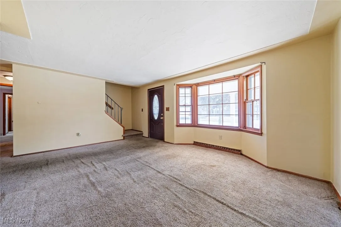 487 Irving Park Boulevard, Sheffield Lake, Ohio 44054,MLS Now Listing ID