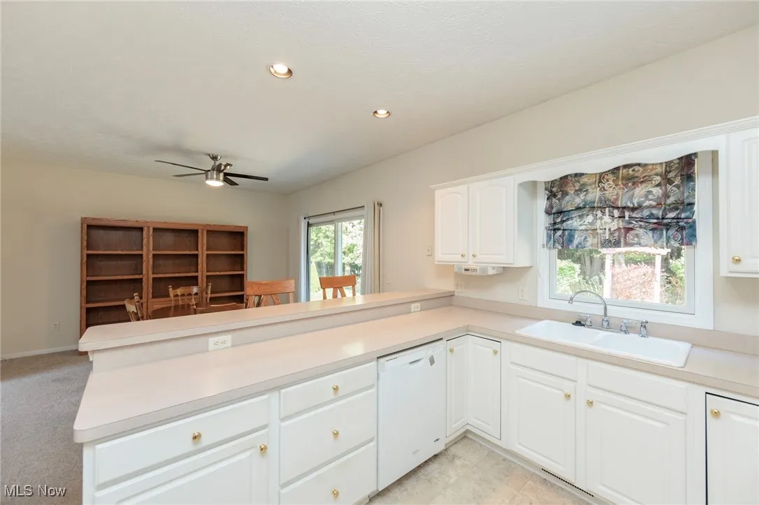 3954 Hilltop Drive, Vermilion, Ohio 44089,MLS Now Listing ID