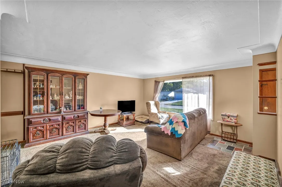 5882 Kings Highway, Parma Heights, Ohio 44130,MLS Now Listing ID