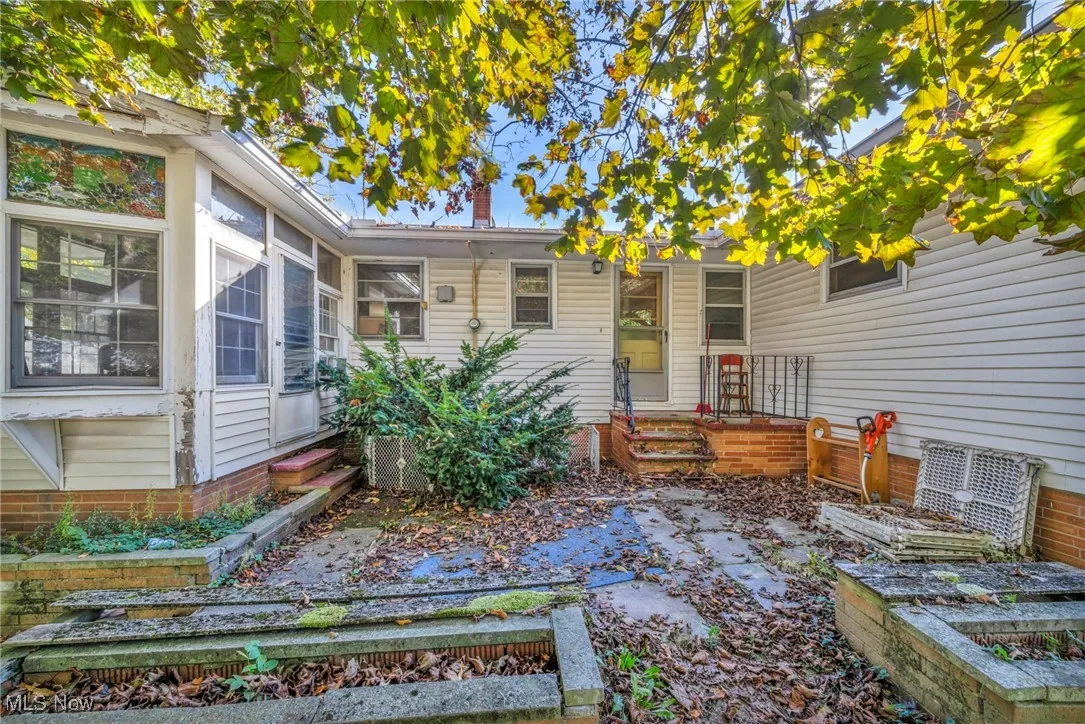 5882 Kings Highway, Parma Heights, Ohio 44130,MLS Now Listing ID