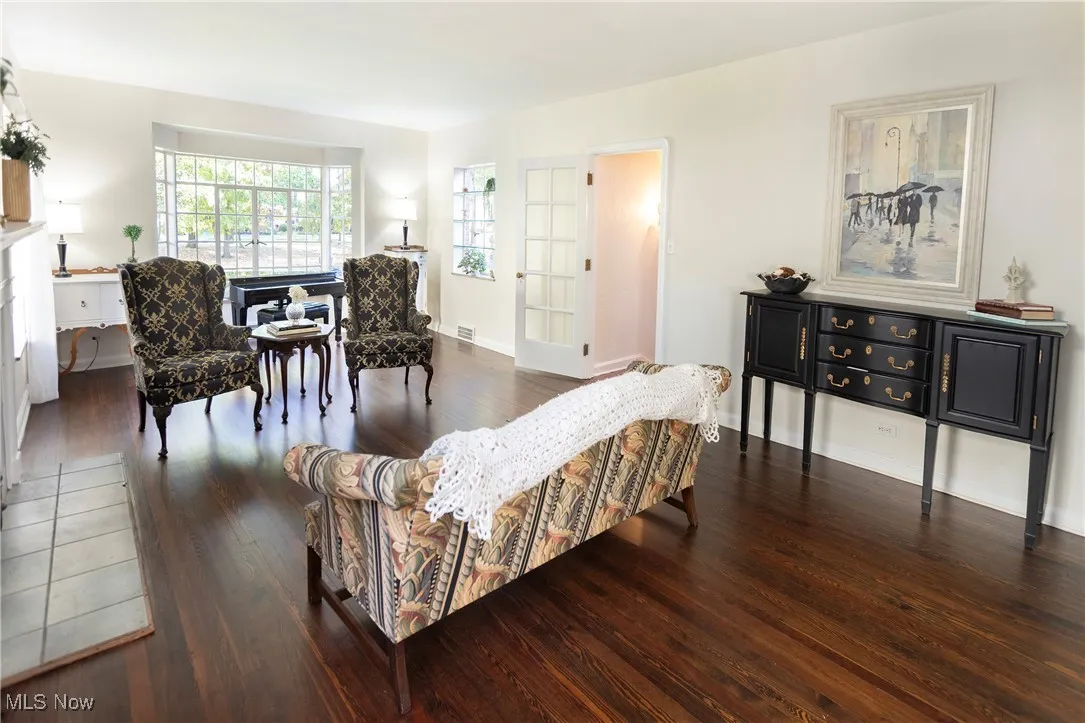 The main living area offers room for a piano, too!
