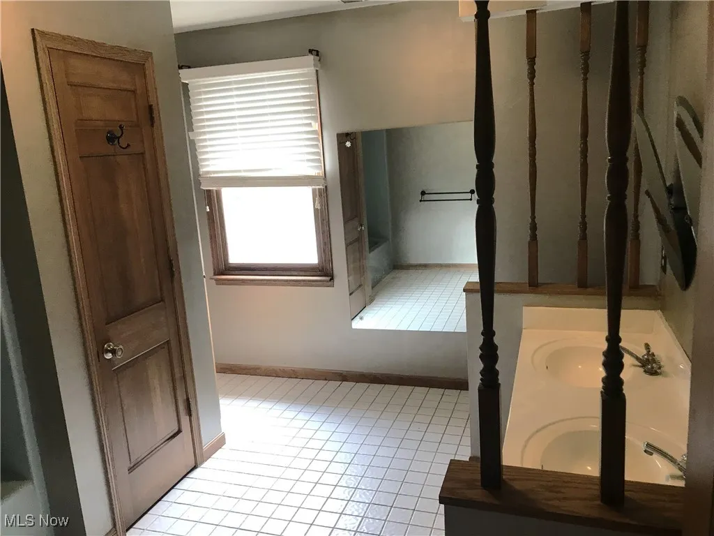 202 Deerwalk Circle, Marietta, Ohio 45750,MLS Now Listing ID