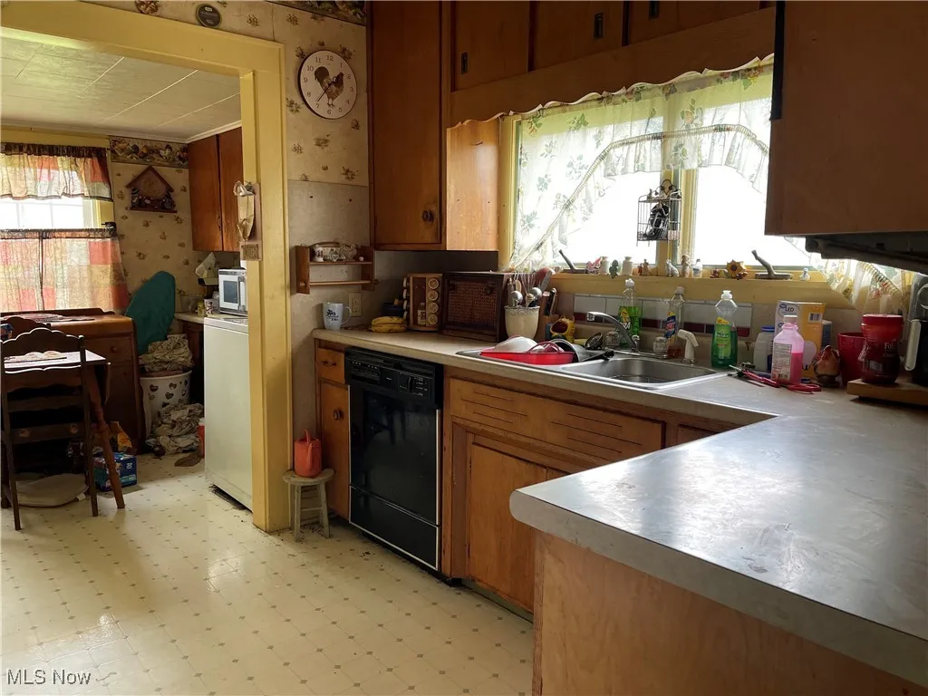 3970 Roberts Addition, Zanesville, Ohio 43701,MLS Now Listing ID