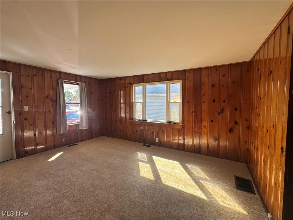 4105 7th Avenue, Vienna, West Virginia 26105,MLS Now Listing ID