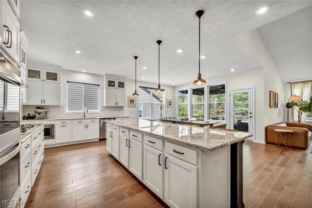 516 Crystal Lake Drive, Orange Village, Ohio 44022,MLS Now Listing ID