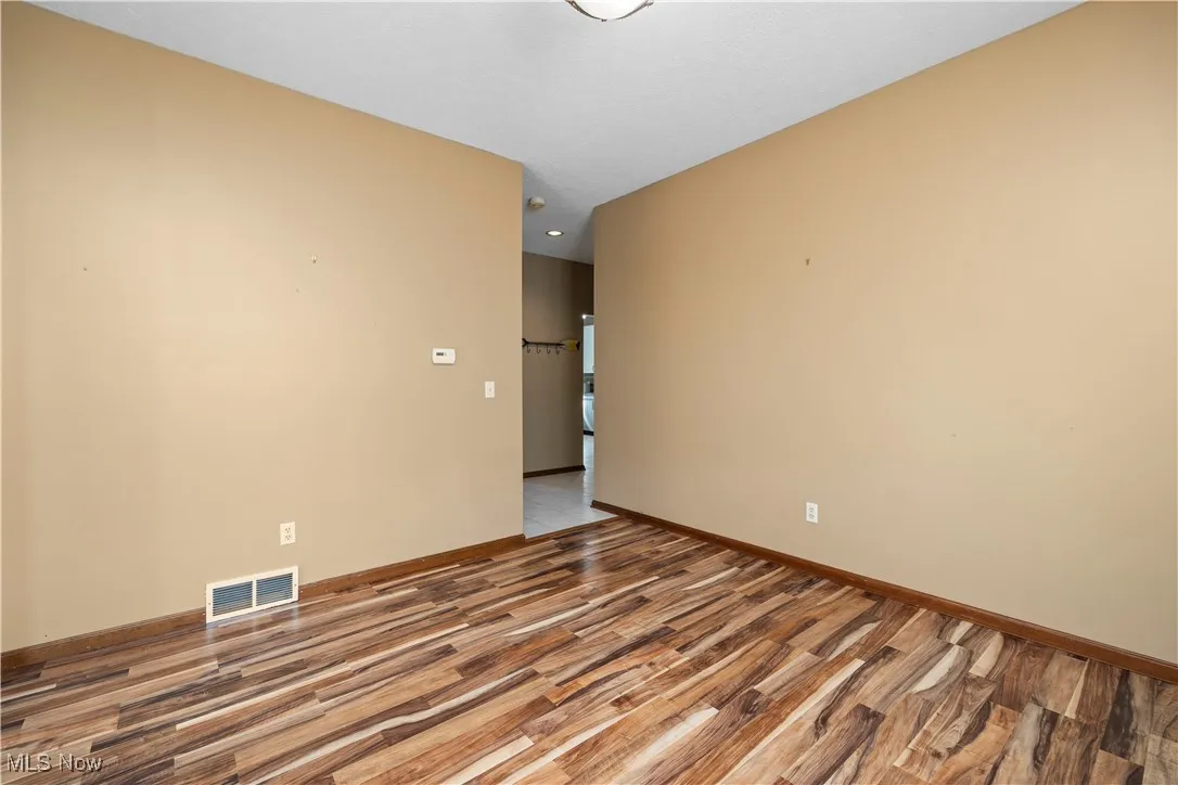 1095 Arrowhead Drive, Vermilion, Ohio 44089,MLS Now Listing ID