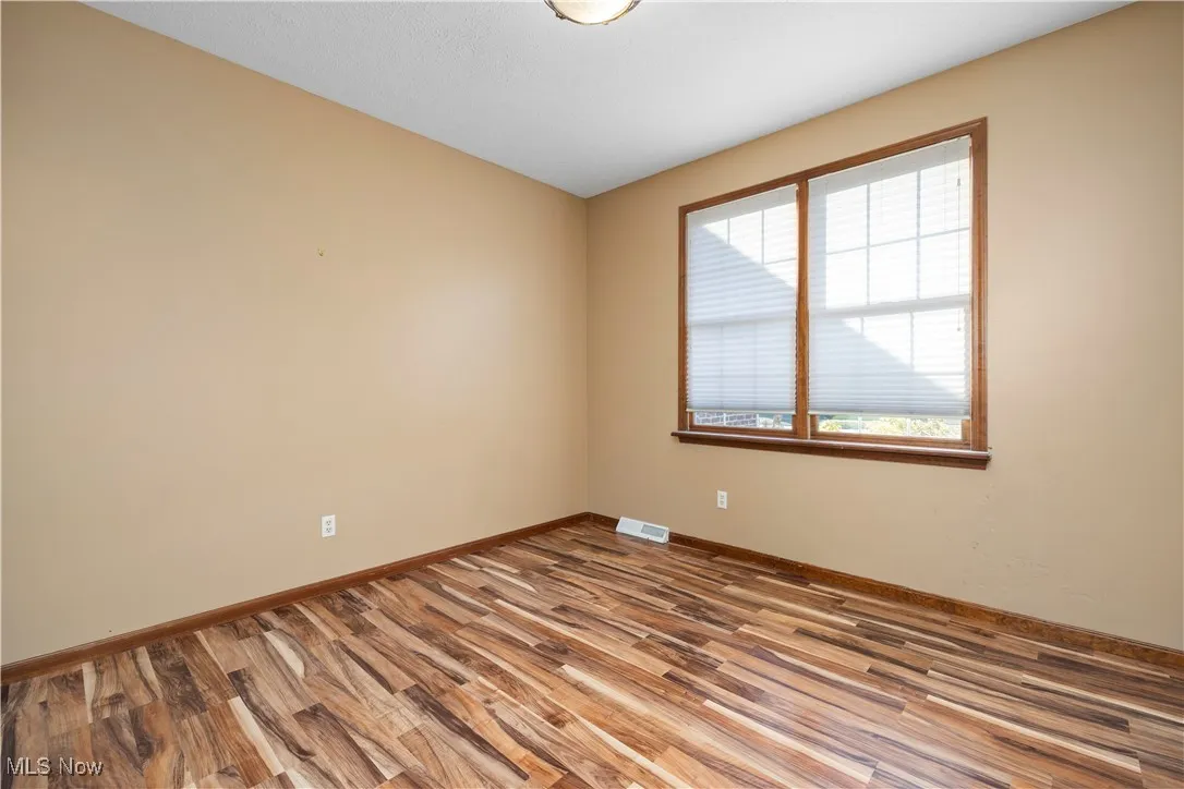 1095 Arrowhead Drive, Vermilion, Ohio 44089,MLS Now Listing ID