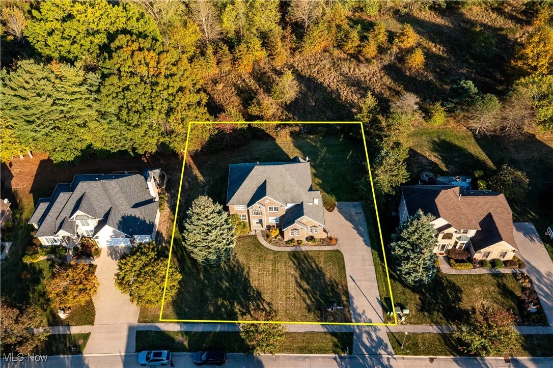 1095 Arrowhead Drive, Vermilion, Ohio 44089,MLS Now Listing ID