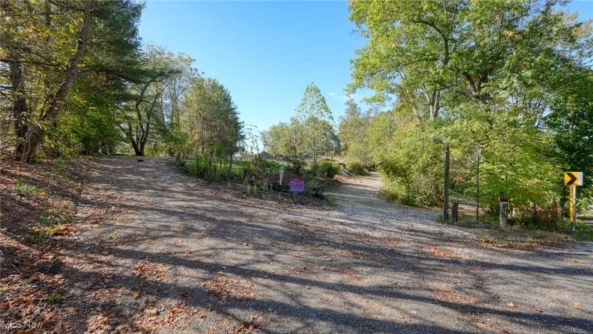 View of dirt / gravel road