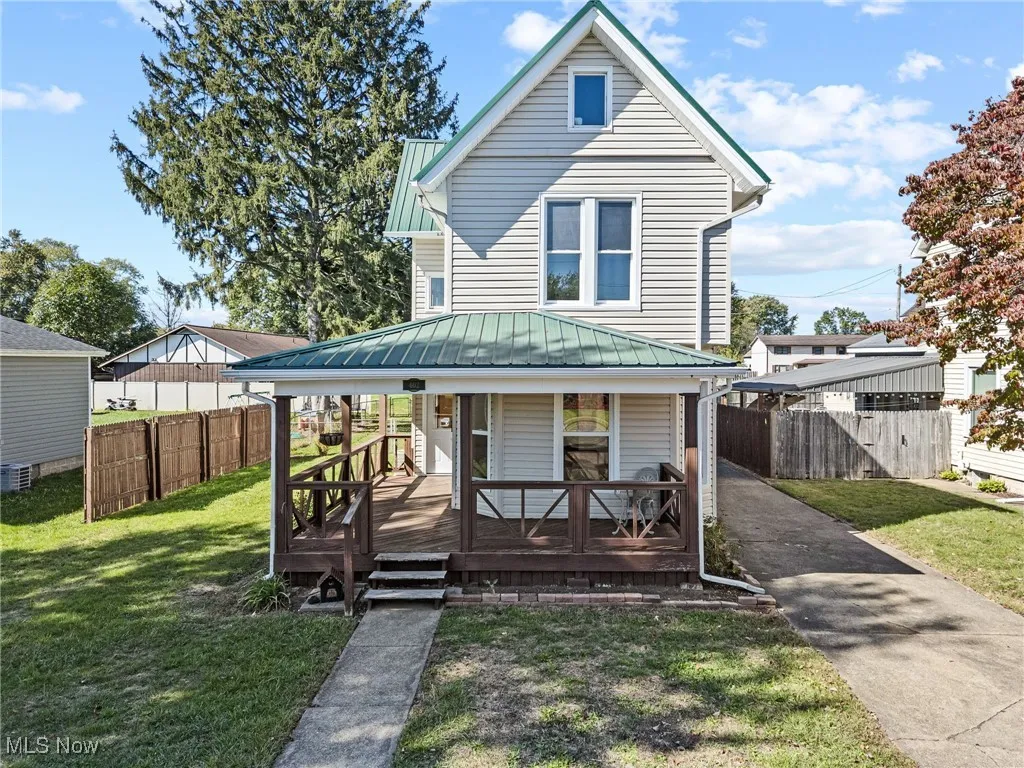 402 4th Street, New Philadelphia, Ohio 44663,MLS Now Listing ID