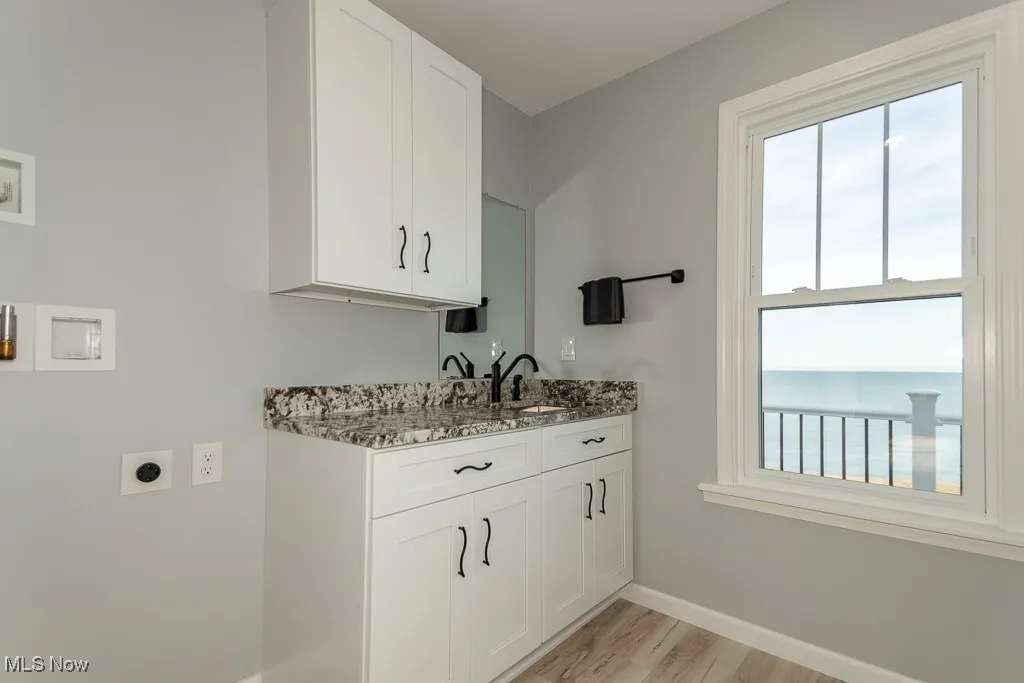 1006 Robinhood Avenue, Painesville Twp, Ohio 44077,MLS Now Listing ID