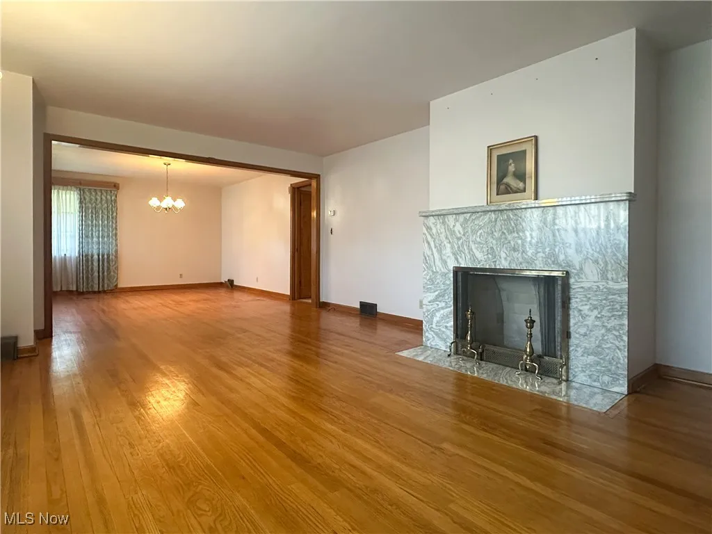 703 Melwood Drive, Warren, Ohio 44483,MLS Now Listing ID