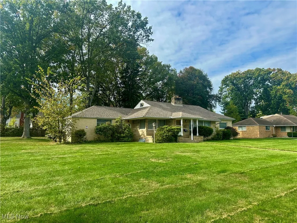 703 Melwood Drive, Warren, Ohio 44483,MLS Now Listing ID
