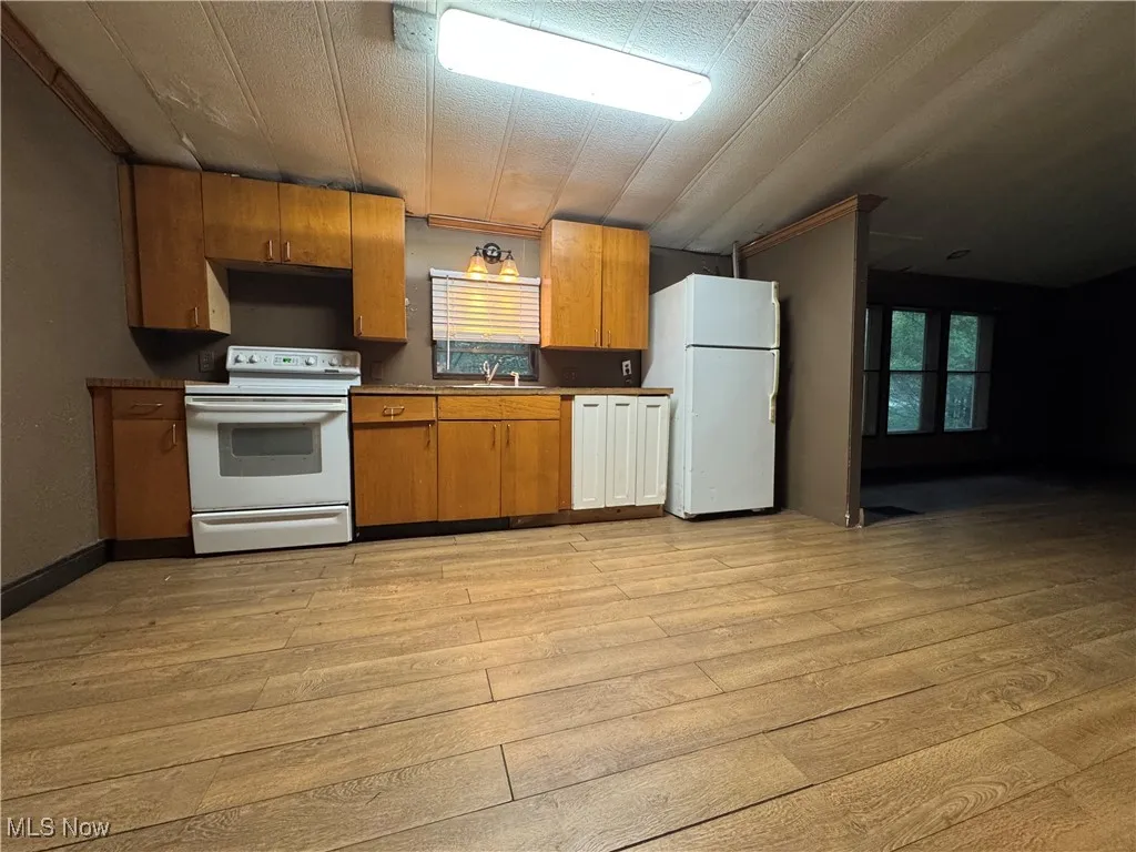2010 & 2032 Cedar Run Road, Friendly, West Virginia 26134,MLS Now Listing ID