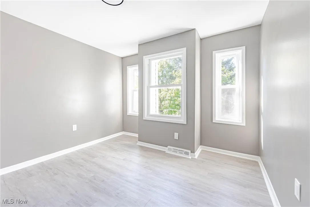 46 Thames Avenue, Bedford, Ohio 44146,MLS Now Listing ID