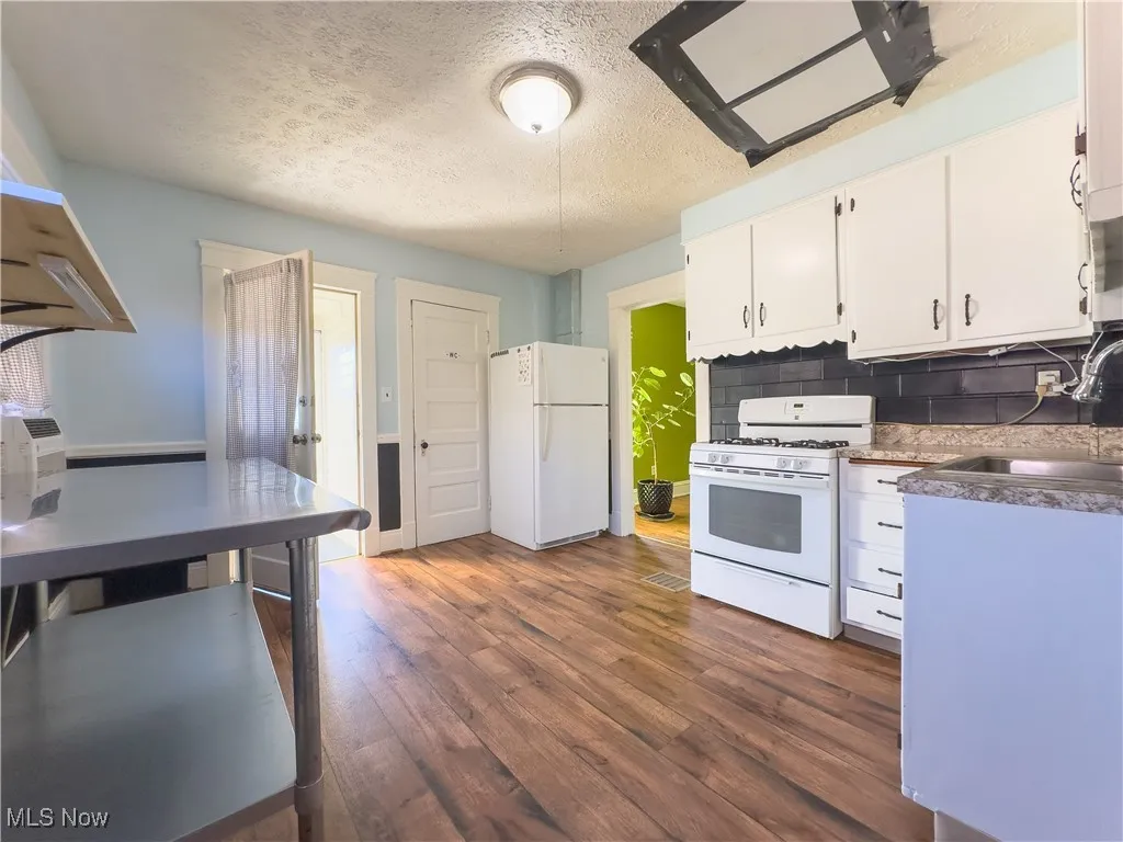 3569 W 136th Street, Cleveland, Ohio 44111,MLS Now Listing ID