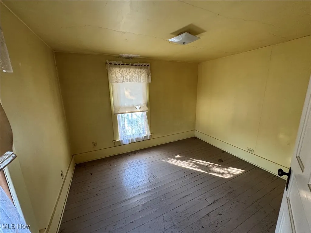 922 Pine Street, Coshocton, Ohio 43812,MLS Now Listing ID